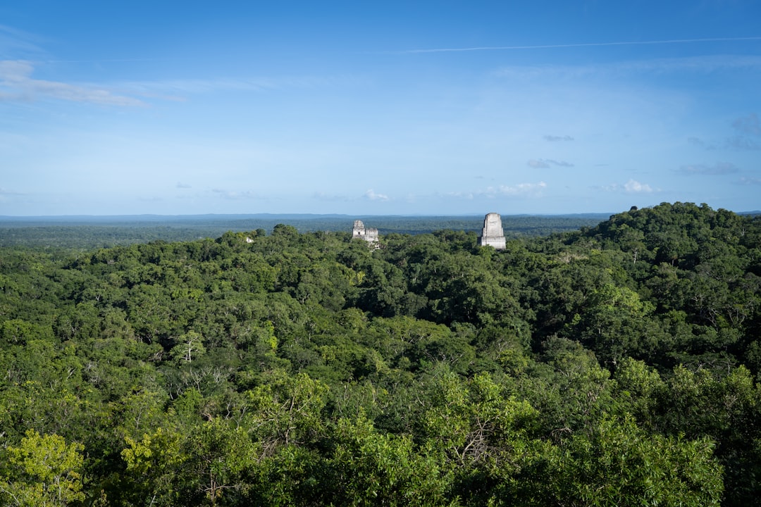 7 Secretos Imperdibles para Explorar las Ruinas de Cobá y Vivir una Aventura Inolvidable