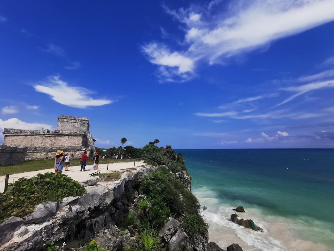 La Guía Definitiva para Explorar la Zona Arqueológica de Tulum como un Experto