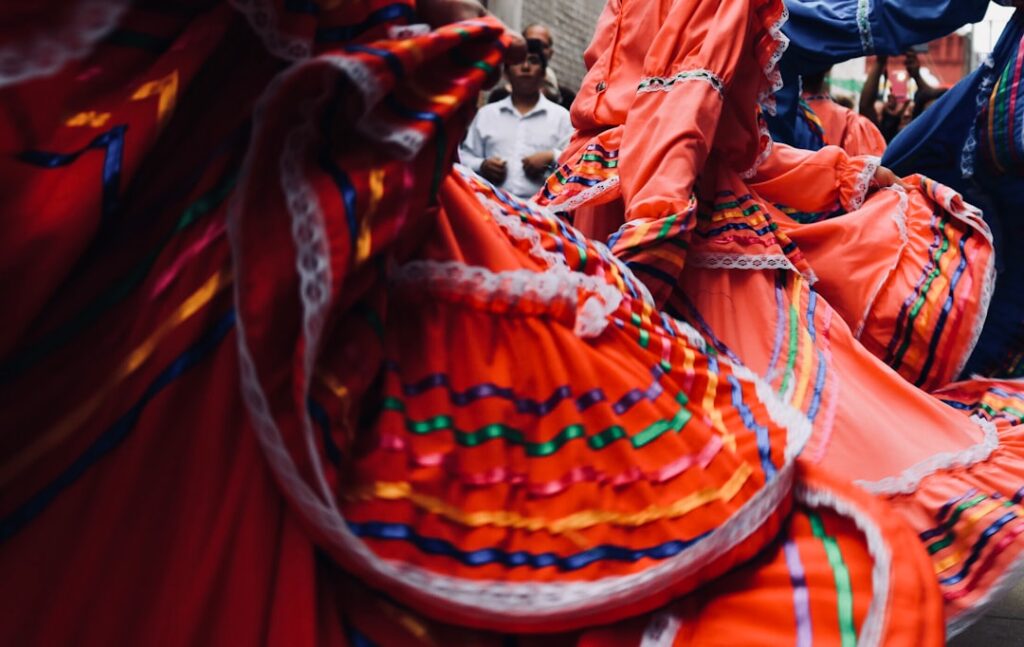 La experiencia única que nadie te cuenta de la fiesta en Xoximilco Cancún que debes vivir ya